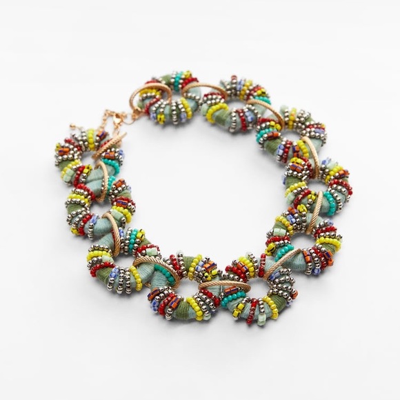 ZARA MULTI-COLORED BEADED NECKLACE BRAND NEW WITH TAGS - Picture 2 of 3